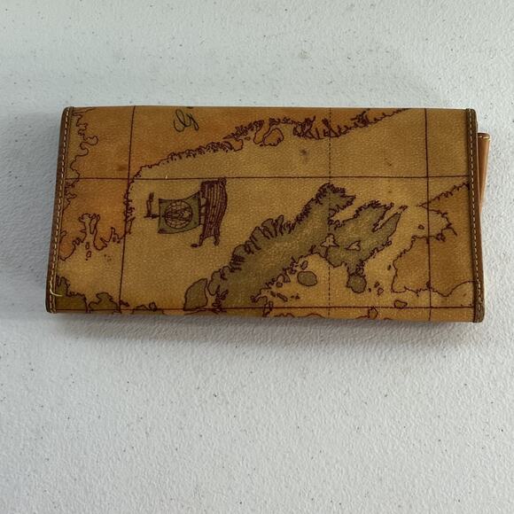 Alviero Martini Leather Wallet 7.5" Geo Classic Map Gold Clip Closure - Picture 2 of 7